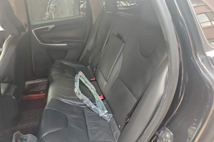 Used Volvo XC60 2013 T5 Zhiya Edition Left Rear Seat