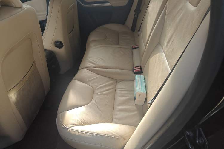 Used Volvo XC60 2013 T5 Zhiya Edition Left Rear Seat