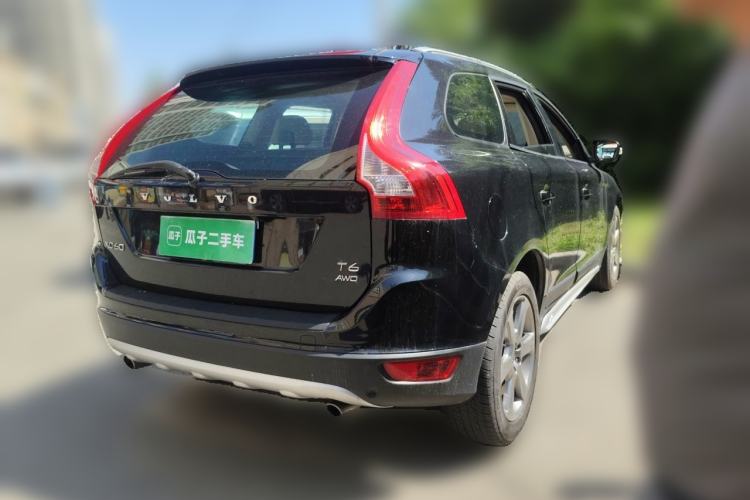 Used Volvo XC60 2013 T6 AWD Comfort Edition Rear Right 45 Deg