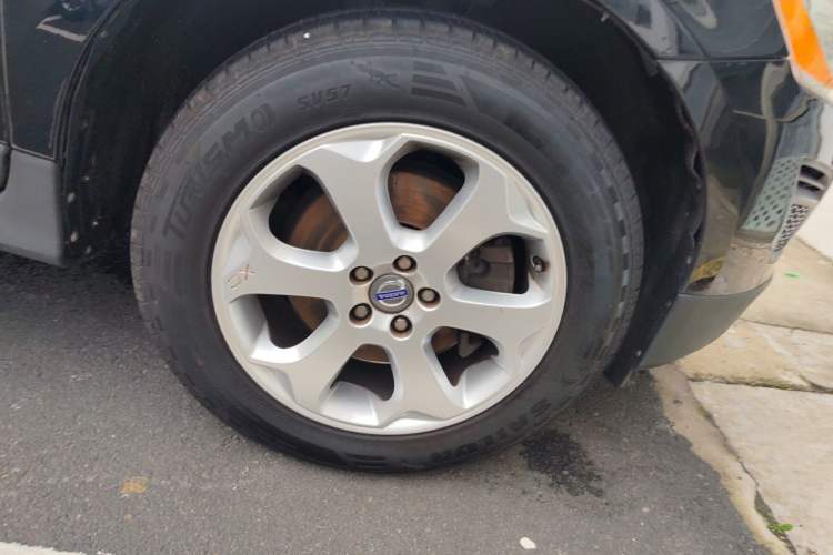 Used Volvo XC60 2013 T5 Zhiya Edition Right Front Wheel Hub