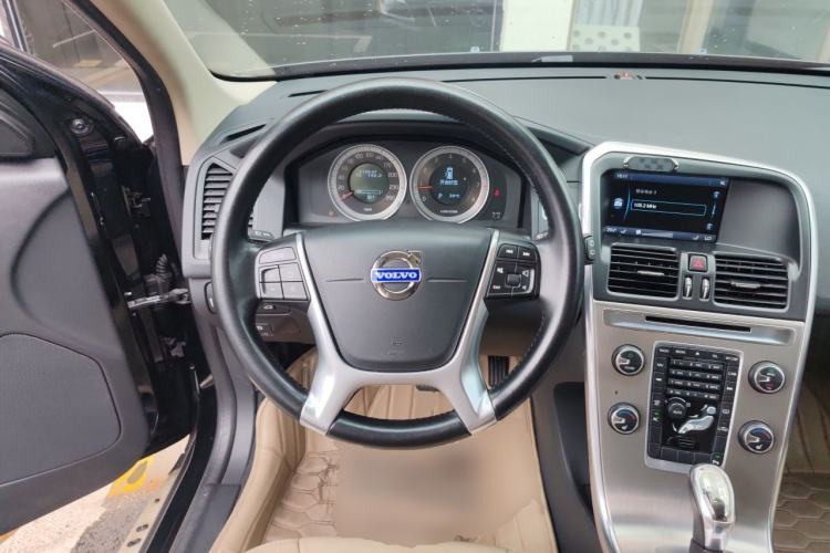 Used Volvo XC60 2013 T5 Zhiya Edition Steering Wheel
