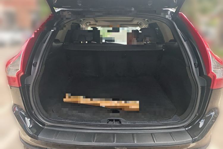 Used Volvo XC60 2013 T5 Zhiya Edition Trunk