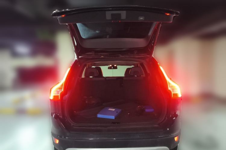 Used Volvo XC60 2013 T6 AWD Comfort Edition Trunk