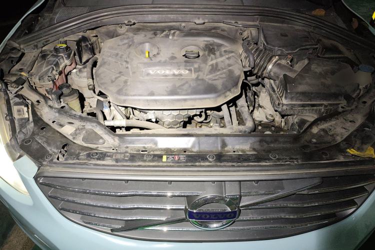 Used Volvo XC60 2013 T5 Zhiya Edition Engine Bay