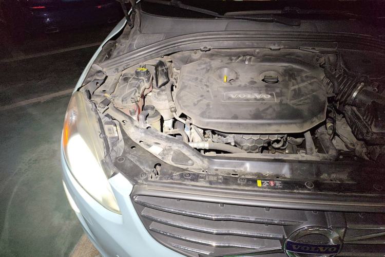 Used Volvo XC60 2013 T5 Zhiya Edition Engine Bay Right