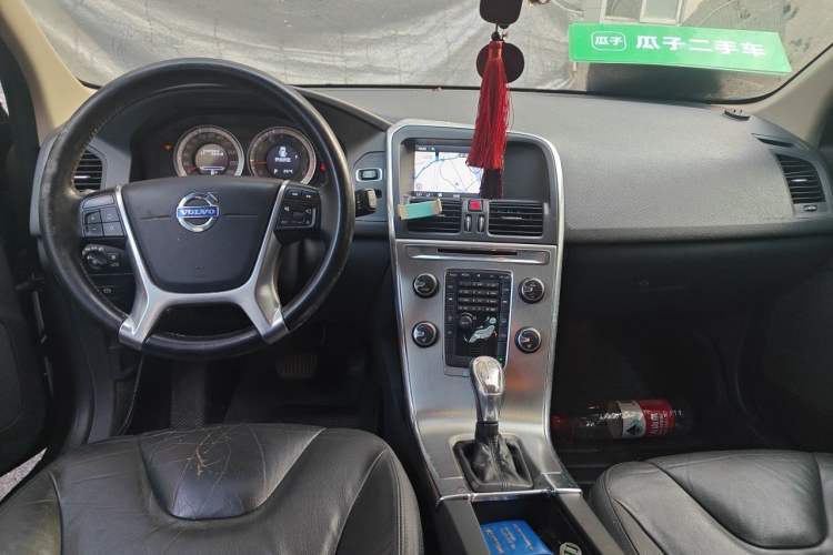 Used Volvo XC60 2013 T5 Zhiya Edition Center Console