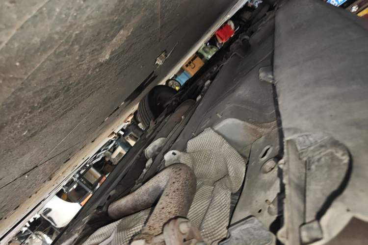 Used Volvo XC60 2013 T5 Zhiya Edition Chassis Rear Left