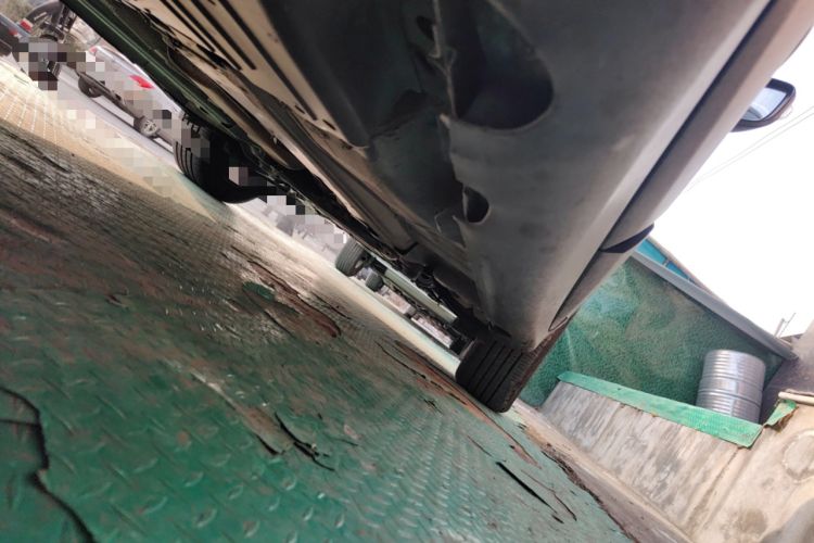 Used Volvo XC60 2013 T5 Zhiya Edition Chassis Rear Right