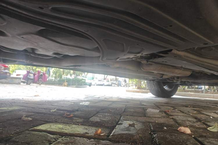 Used Volvo XC60 2013 T5 Zhiya Edition Chassis Rear Right
