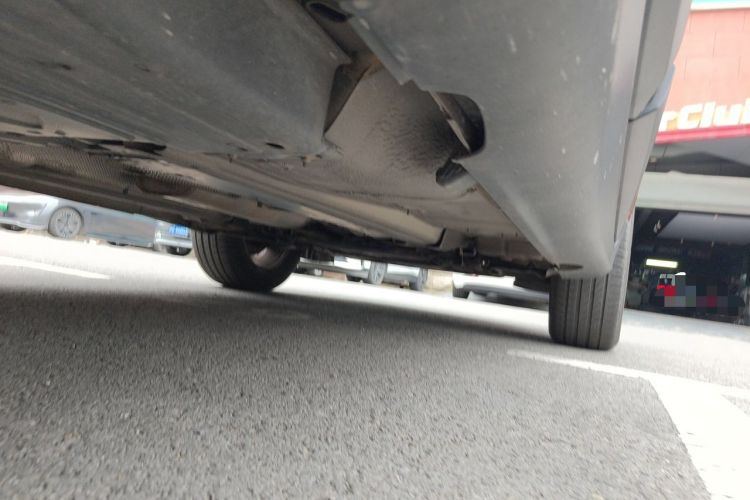 Used Volvo XC60 2013 T5 Zhiya Edition Chassis Rear Right