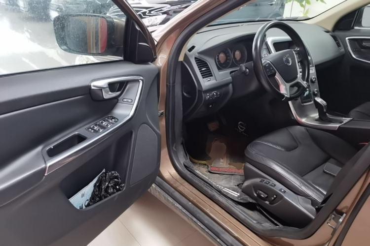 Used Volvo XC60 2013 T5 Smart Edition Driver Seat