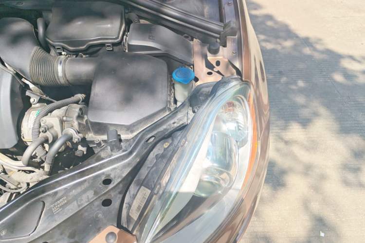 Used Volvo XC60 2013 T6 AWD Comfort Edition Engine Bay Left