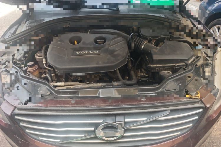 Used Volvo XC60 2013 T5 Zhiya Edition Engine Bay