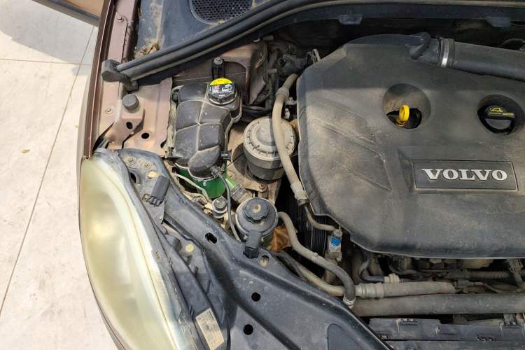 Used Volvo XC60 2013 T5 Zhiya Edition Engine Bay Right