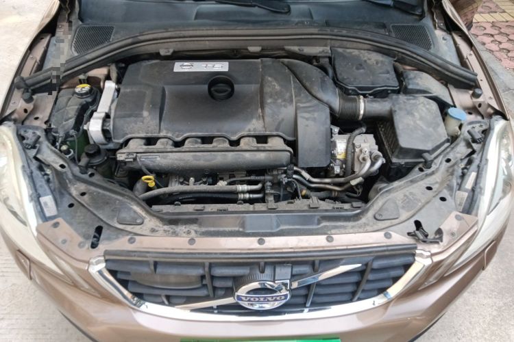 Used Volvo XC60 2013 T6 AWD Comfort Edition Engine Bay