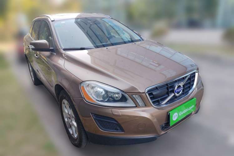 Used Volvo XC60 2013 T5 Zhiya Edition Front Right 45 Deg