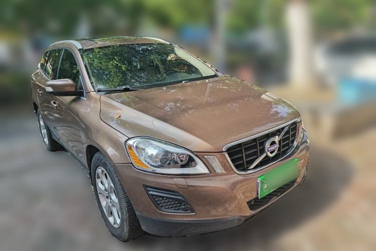Used Volvo XC60 2013 T5 Zhiya Edition Front Right 45 Deg