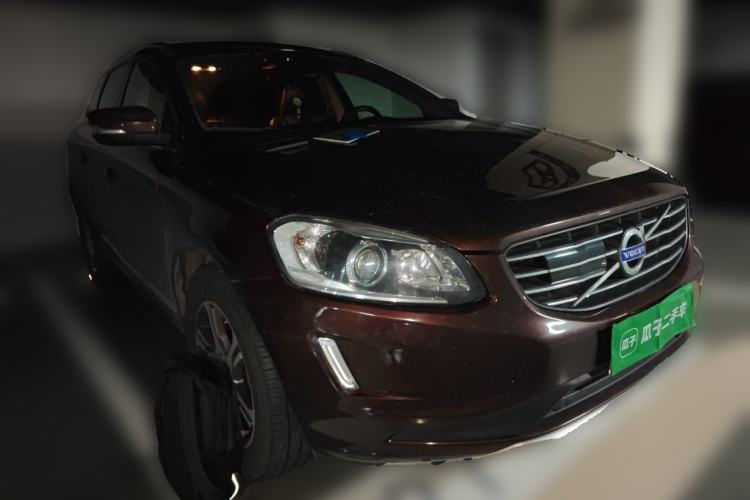 Used Volvo XC60 2013 T5 Prestige Edition Front Right 45 Deg