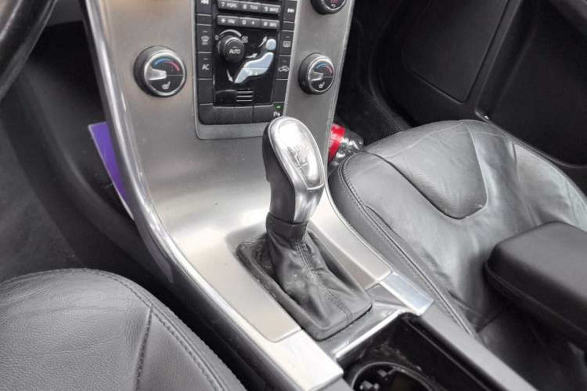 Used Volvo XC60 2013 T5 Zhiya Edition Gear Lever