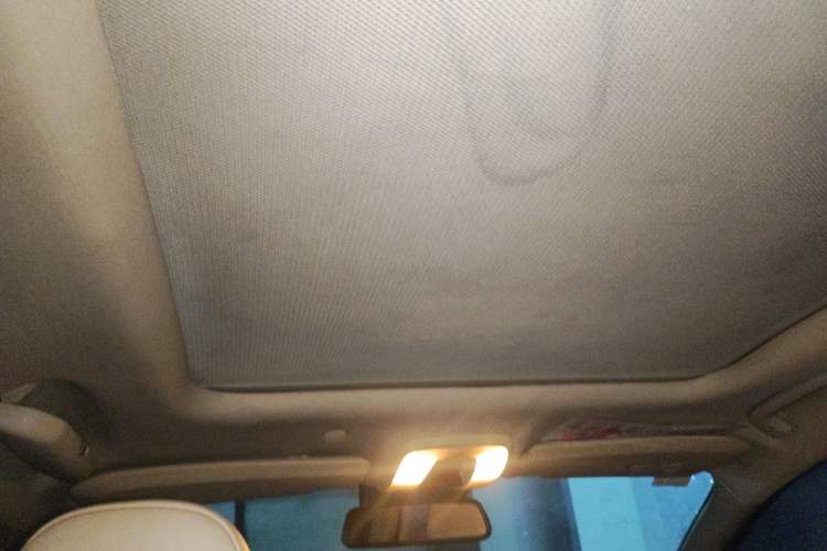 Used Volvo XC60 2013 T5 Comfort Edition Headliner