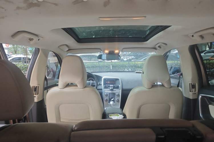Used Volvo XC60 2013 T5 Zhiya Edition Headliner