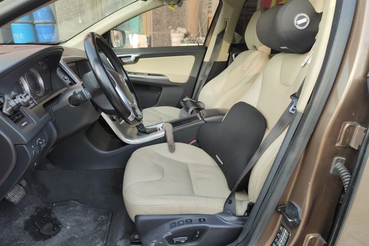 Used Volvo XC60 2013 T5 Zhiya Edition Left Front Seat