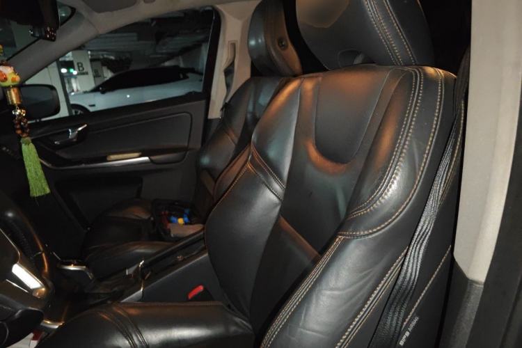Used Volvo XC60 2013 T5 Prestige Edition Left Front Seat