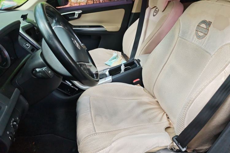 Used Volvo XC60 2013 T5 Comfort Edition Left Front Seat