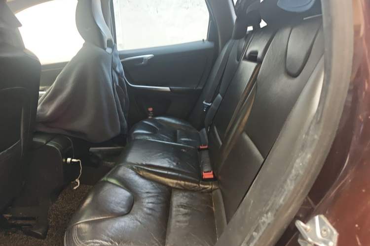 Used Volvo XC60 2013 T5 Zhiya Edition Left Rear Seat