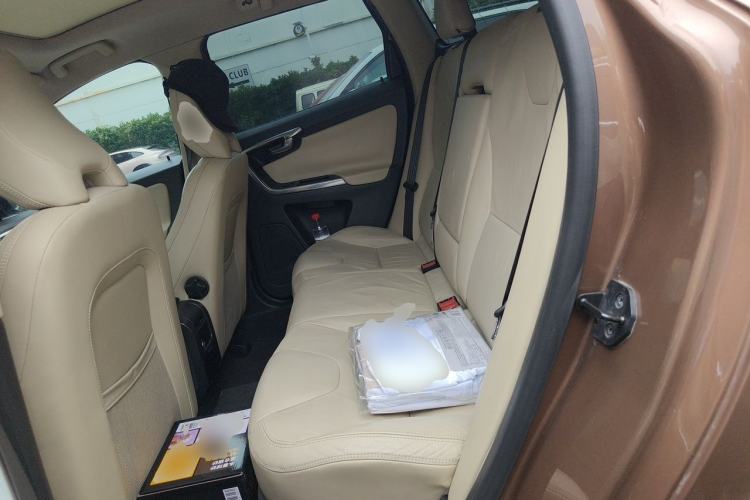 Used Volvo XC60 2013 T5 Zhiya Edition Left Rear Seat
