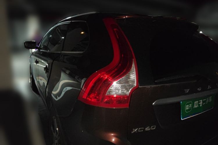 Used Volvo XC60 2013 T5 Prestige Edition Rear Left 45 Deg