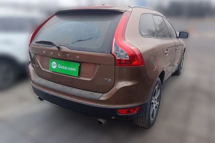 Used Volvo XC60 2013 T5 Comfort Edition Rear Right 45 Deg