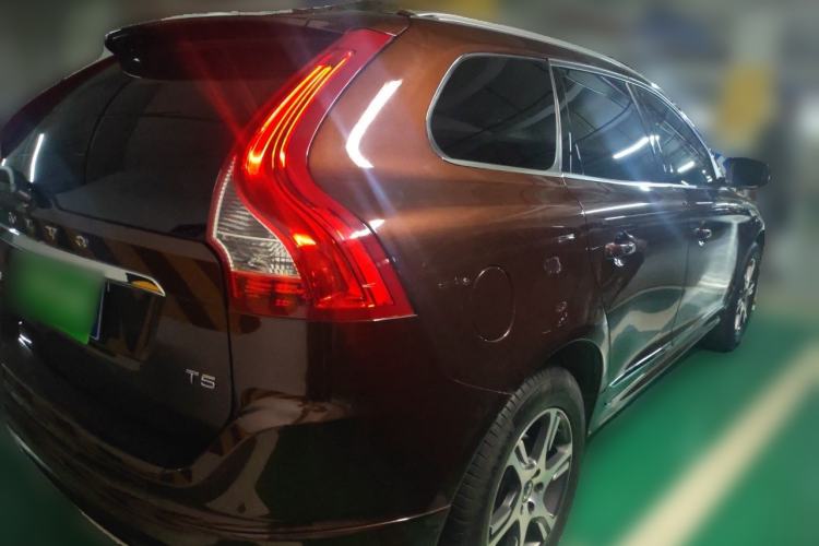 Used Volvo XC60 2013 T5 Zhiya Edition Rear Right 45 Deg