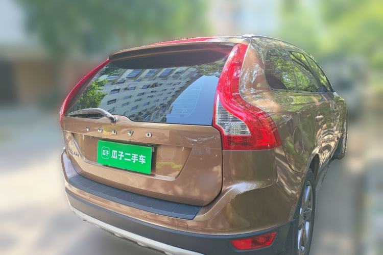 Used Volvo XC60 2013 T6 AWD Comfort Edition Rear Right 45 Deg