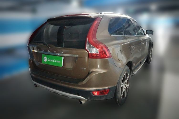 Used Volvo XC60 2013 T5 Comfort Edition Rear Right 45 Deg