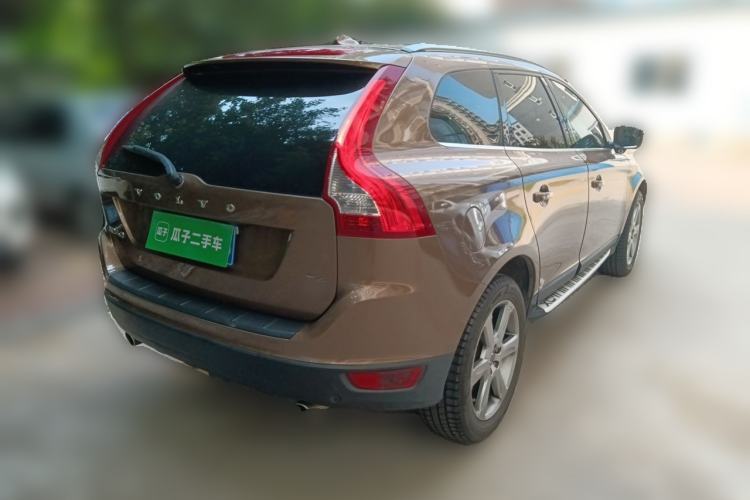 Used Volvo XC60 2013 T6 AWD Comfort Edition Rear Right 45 Deg