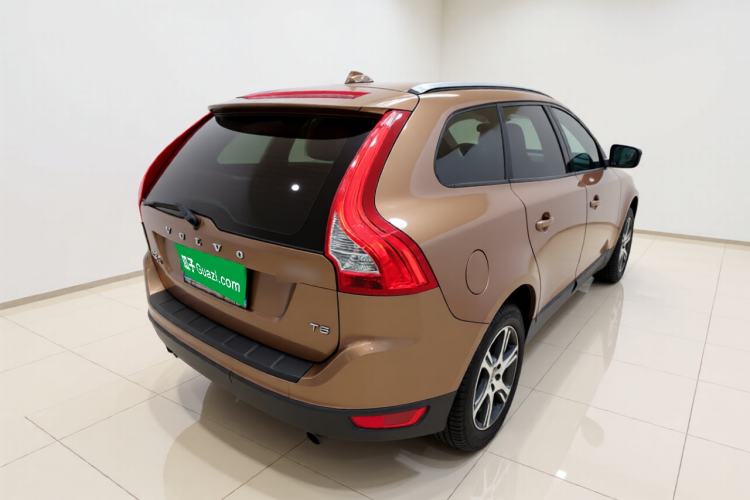Used Volvo XC60 2013 T5 Comfort Edition Rear Right 45 Deg