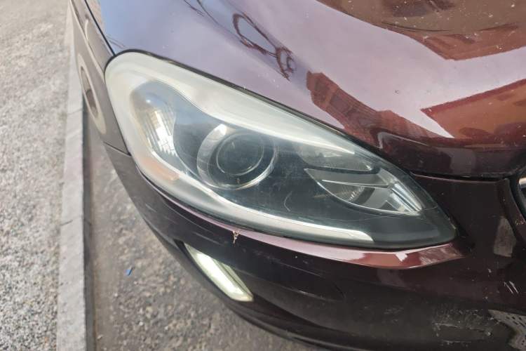 Used Volvo XC60 2013 T5 Zhiya Edition Right Front Headlight
