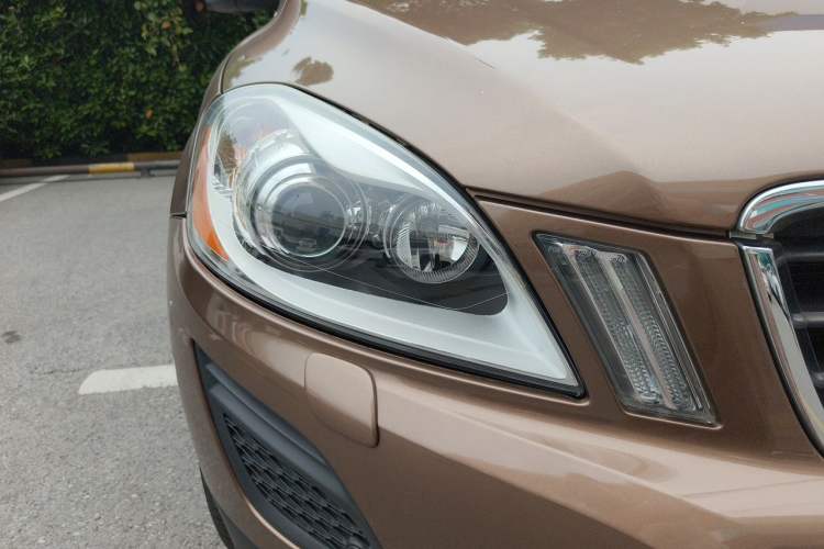 Used Volvo XC60 2013 T5 Zhiya Edition Right Front Headlight