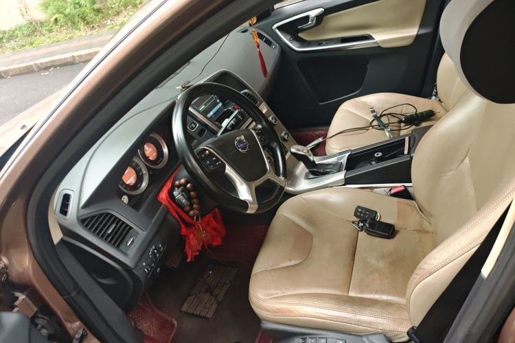 Used Volvo XC60 2013 T5 Zhiya Edition Steering Wheel