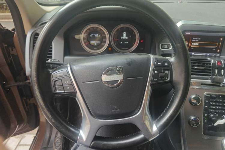 Used Volvo XC60 2013 T5 Zhiya Edition Steering Wheel