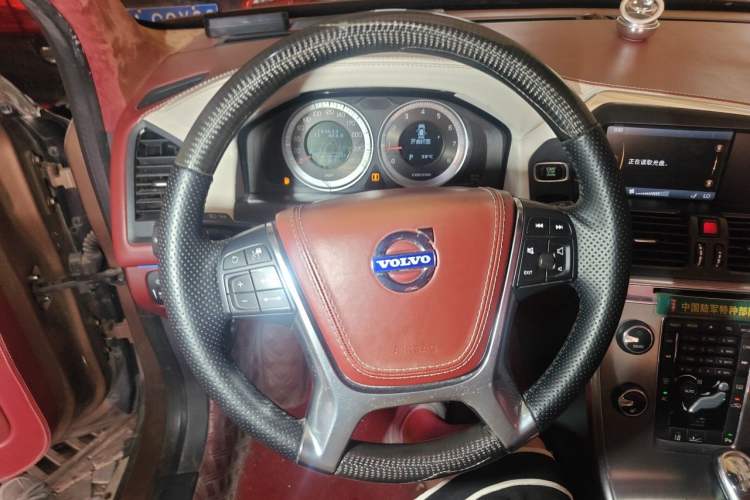 Used Volvo XC60 2013 T5 Zhiya Edition Steering Wheel