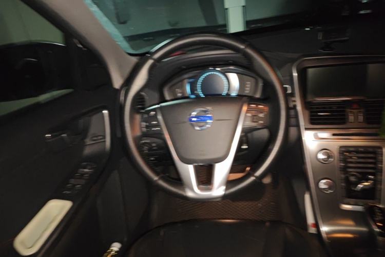 Used Volvo XC60 2013 T5 Prestige Edition Steering Wheel