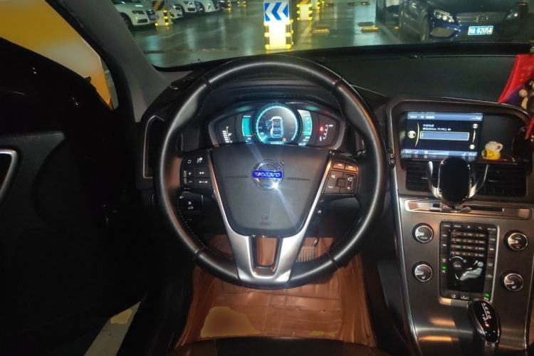 Used Volvo XC60 2013 T5 Zhiya Edition Steering Wheel