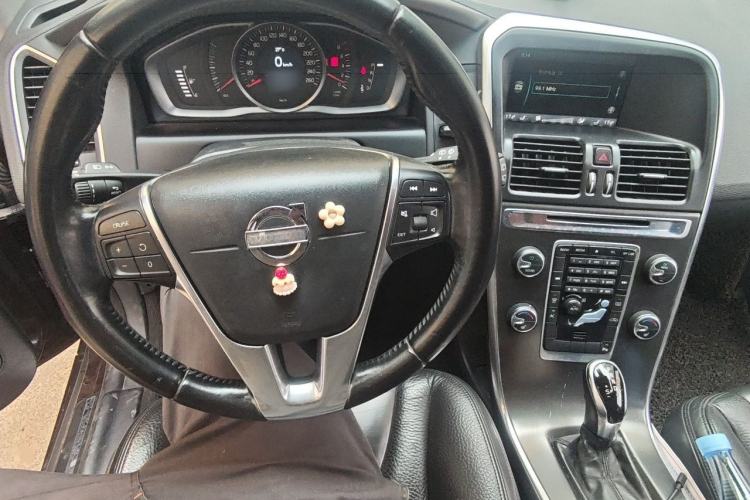 Used Volvo XC60 2013 T5 Zhiya Edition Steering Wheel