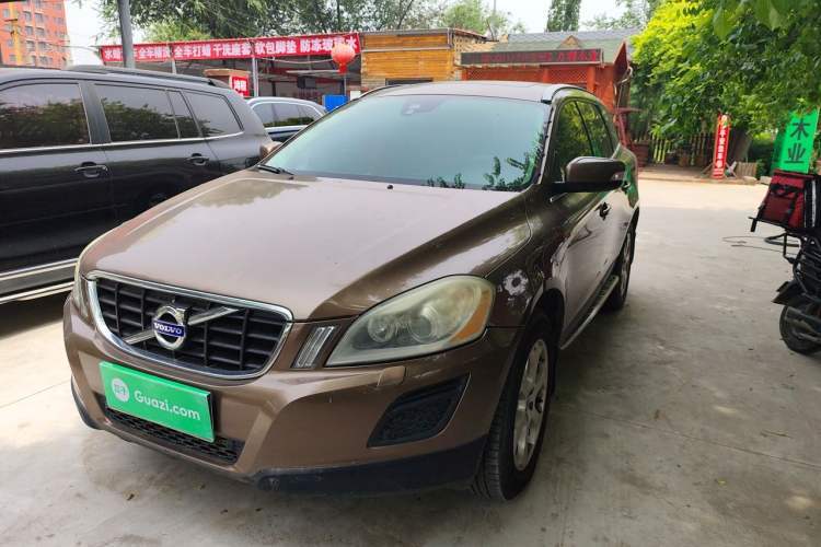 Used Volvo XC60 2013 T5 Zhiya Edition Guazi used car, China used car export, Used car for sale, Used  cars, Cheapest cars for sale