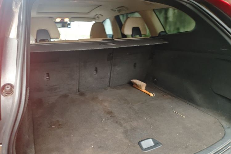 Used Volvo XC60 2013 T5 Zhiya Edition Trunk