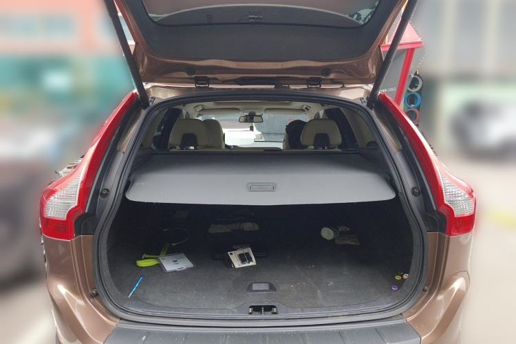 Used Volvo XC60 2013 T5 Zhiya Edition Trunk