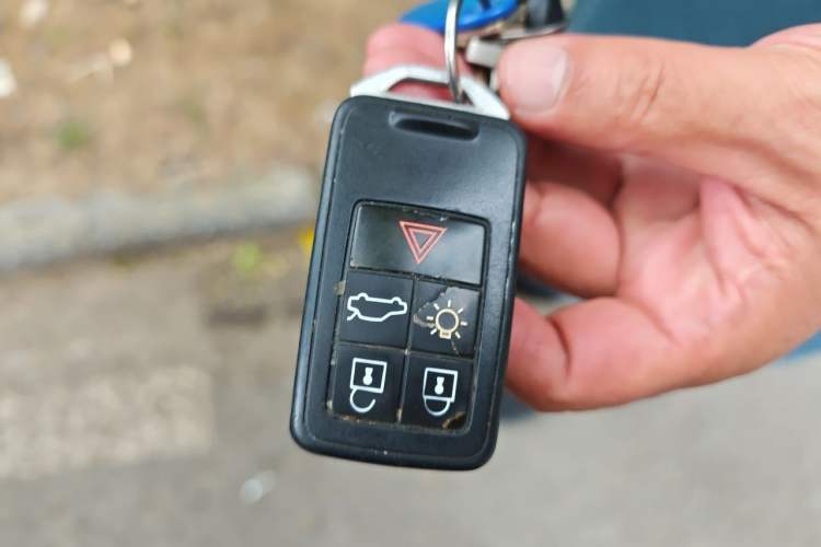 Used Volvo XC60 2013 T5 Comfort Edition Vehicle Key