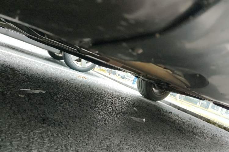Used Volvo XC60 2013 T5 Comfort Edition Chassis Front Left